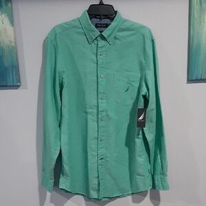 Nautica Men's Seafoam Green Long-Sleeve Button-Down Shirt